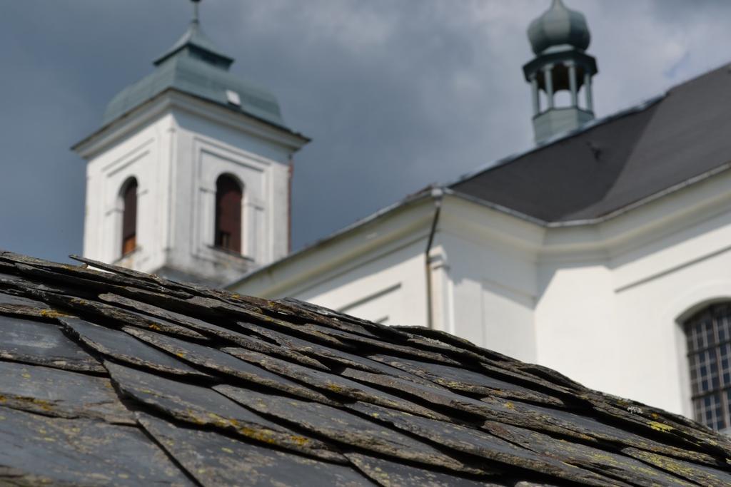 Pension Stara Skola Vysoke Zibridovice エクステリア 写真