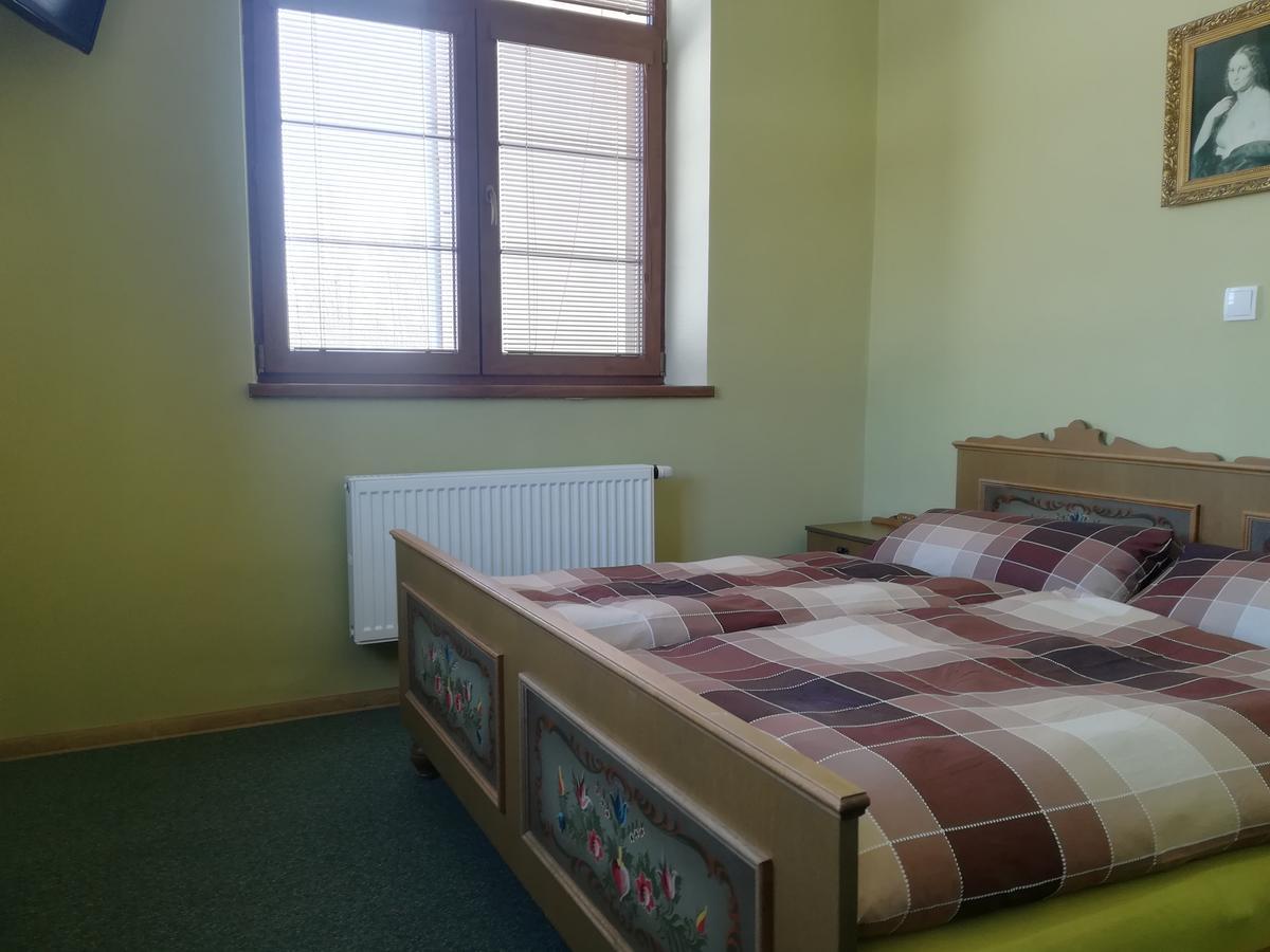 Pension Stara Skola Vysoke Zibridovice エクステリア 写真